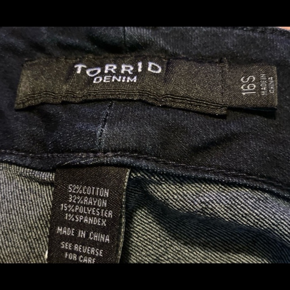 Torrid - Picture 3 of 4